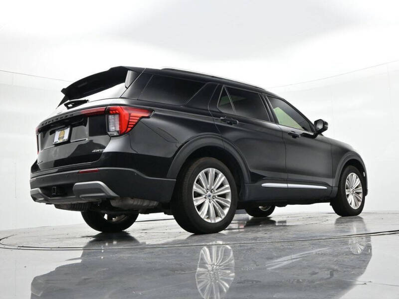 2025 Ford Explorer Platinum