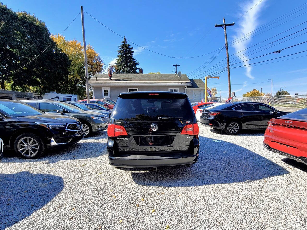 2013 Volkswagen Routan for sale at Statewide Auto LLC in Akron, OH