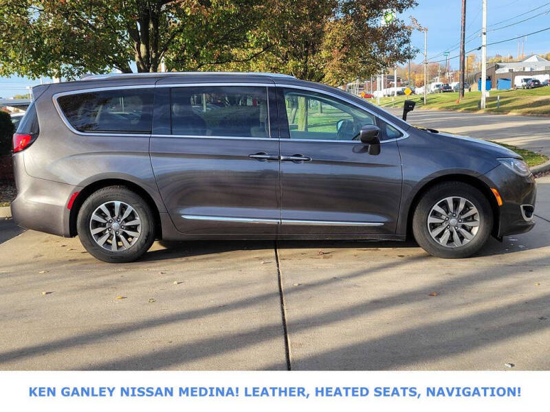 2019 Chrysler Pacifica Touring L Plus