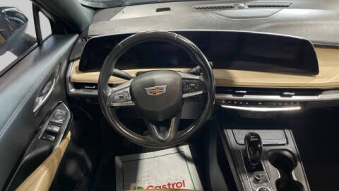 2024 Cadillac XT4 Luxury