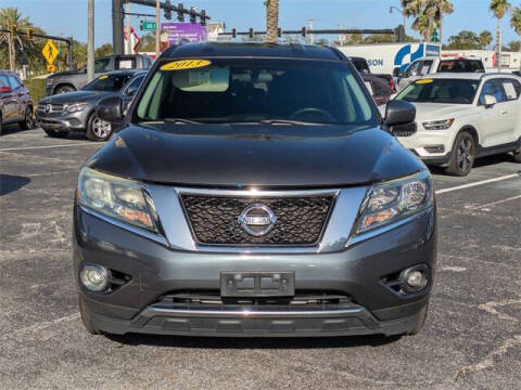 2013 Nissan Pathfinder SV