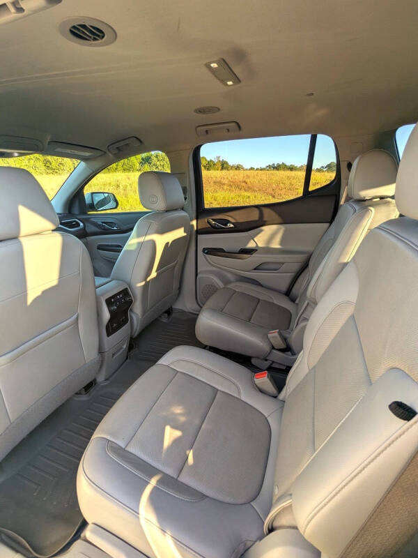 2020 GMC Acadia SLT