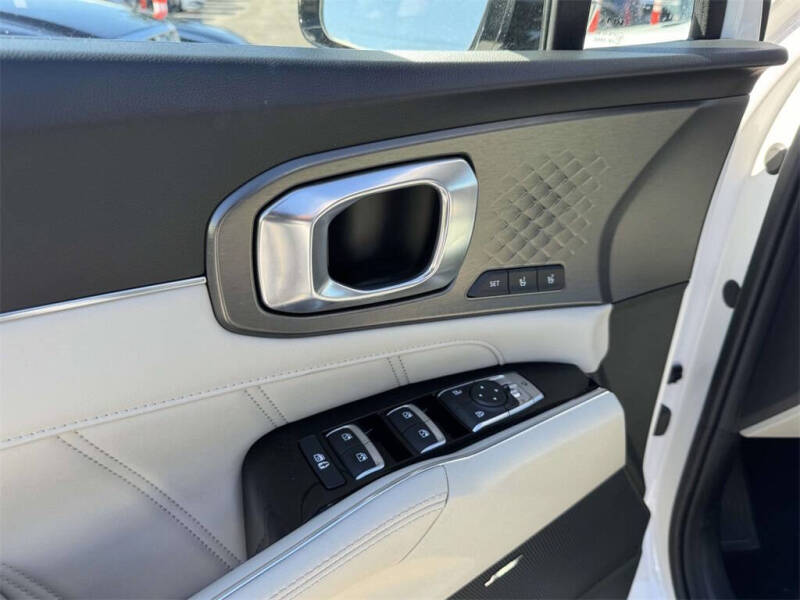 2023 Kia Sorento Hybrid SX Prestige