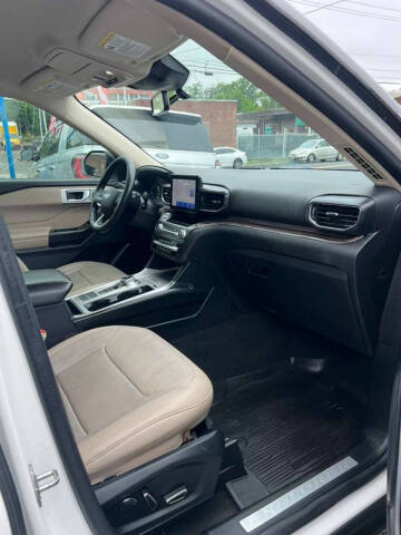 2020 Ford Explorer Limited