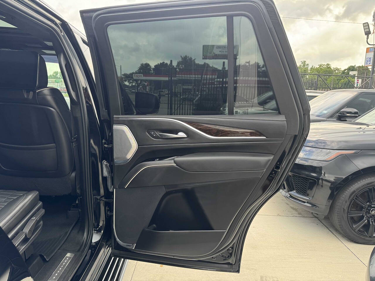 2022 Cadillac Escalade for sale at Extreme Car Center in Detroit, MI