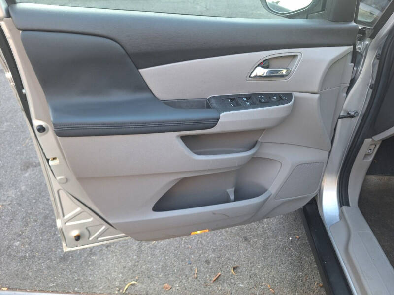 2014 Honda Odyssey EX-L w/DVD