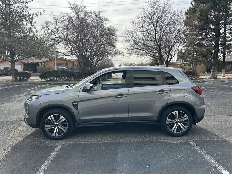 2023 Mitsubishi Outlander Sport ES