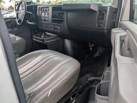 2021 Chevrolet Express 2500