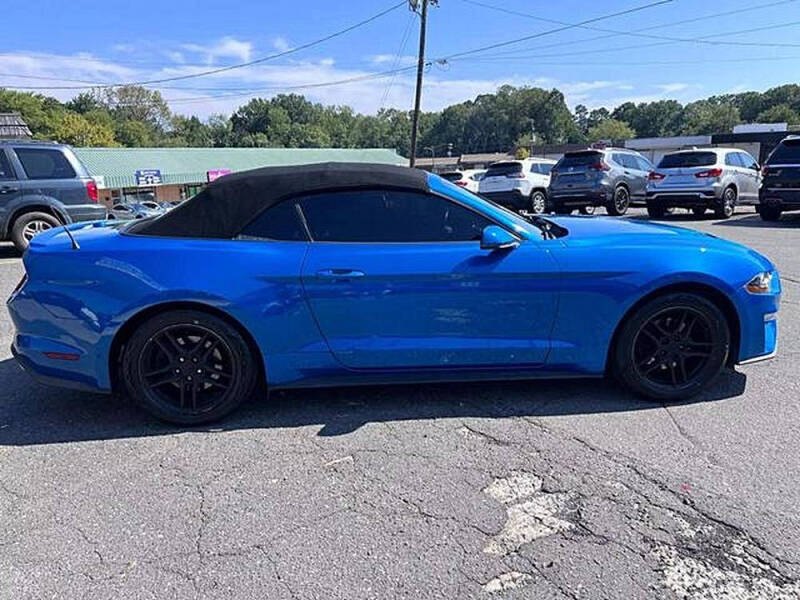 2020 Ford Mustang