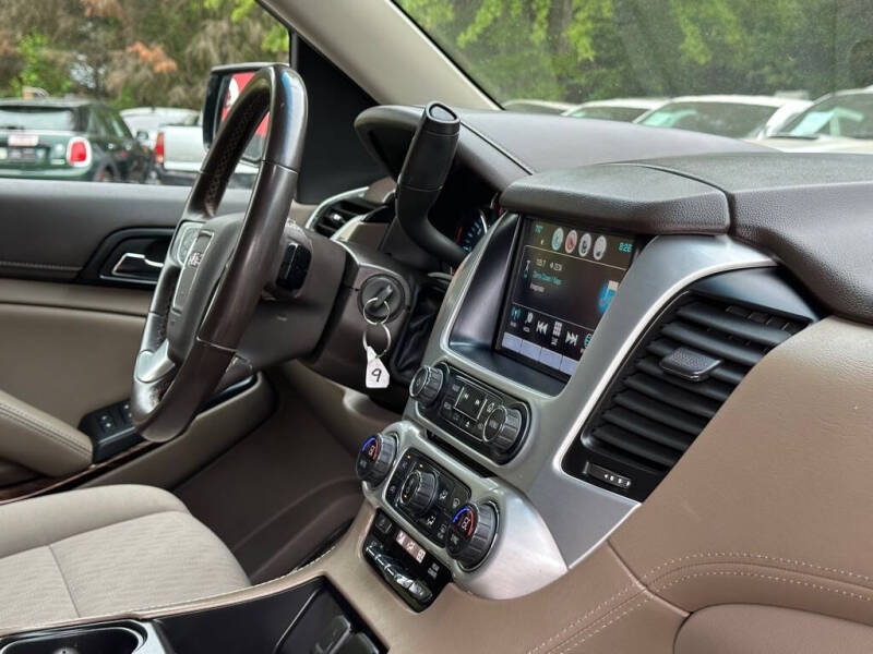 2017 GMC Yukon XL SLE