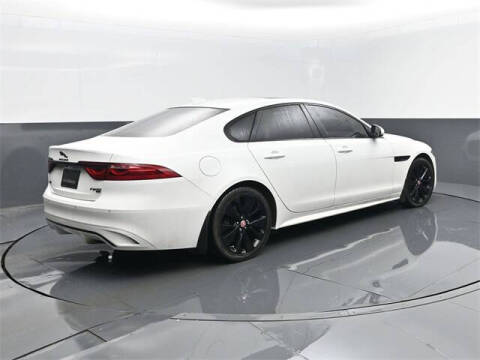 2022 Jaguar XF P300 R-Dynamic SE