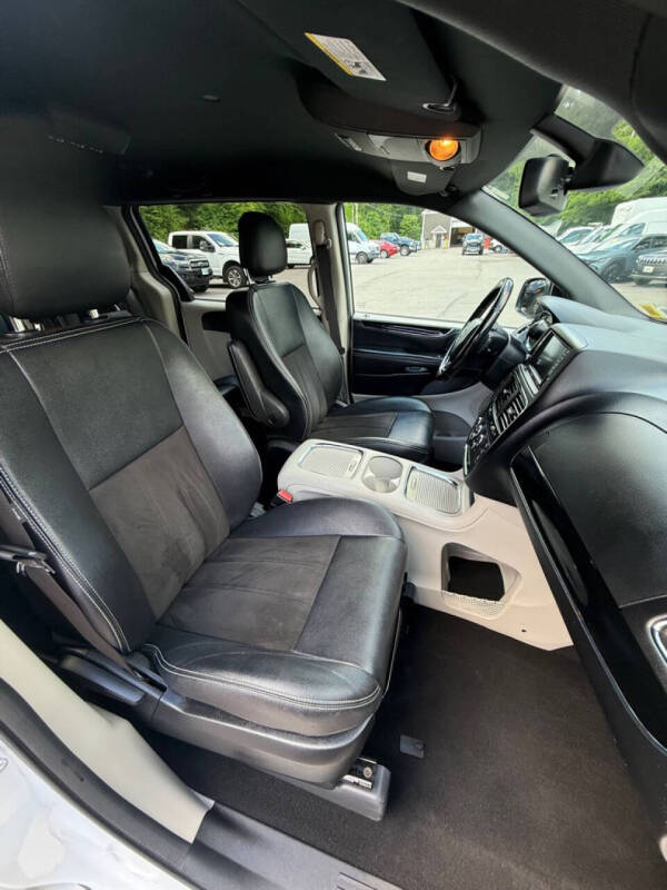 2020 Dodge Grand Caravan SXT