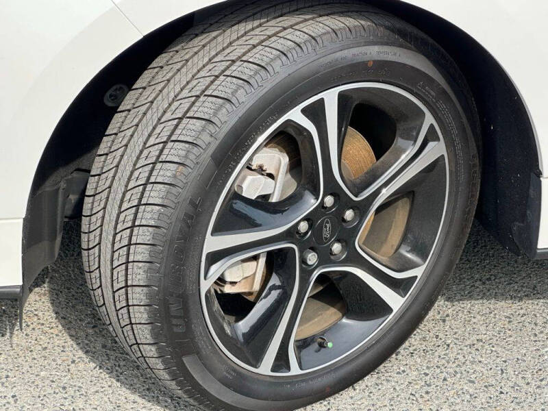 2023 Ford Edge ST