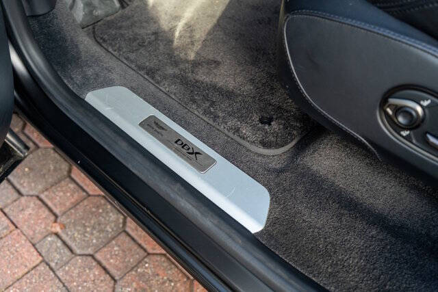 2022 Aston Martin DBX