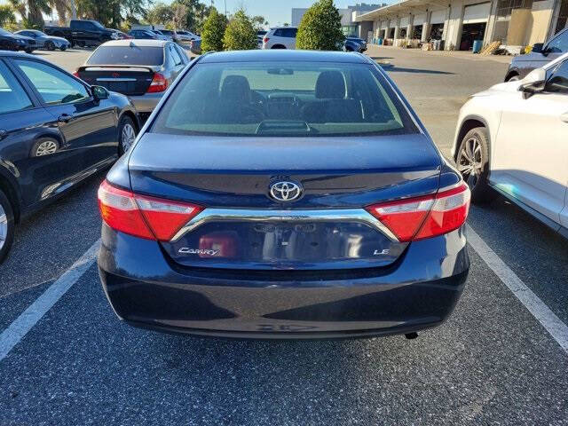 2017 Toyota Camry LE