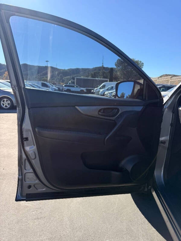 2017 Nissan Rogue Sport S