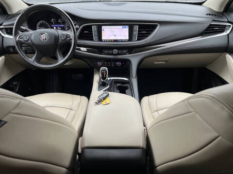 2021 Buick Enclave Essence