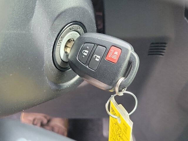 2016 Toyota Prius c Two