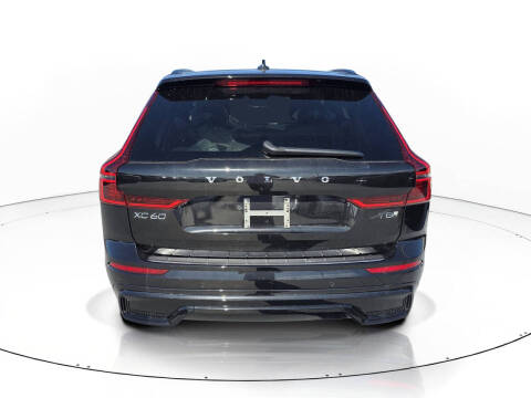 2026 Volvo XC60 T8 Plus
