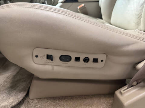 2000 Cadillac Escalade