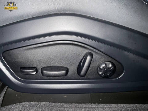 2023 Audi e-tron GT quattro Premium Plus