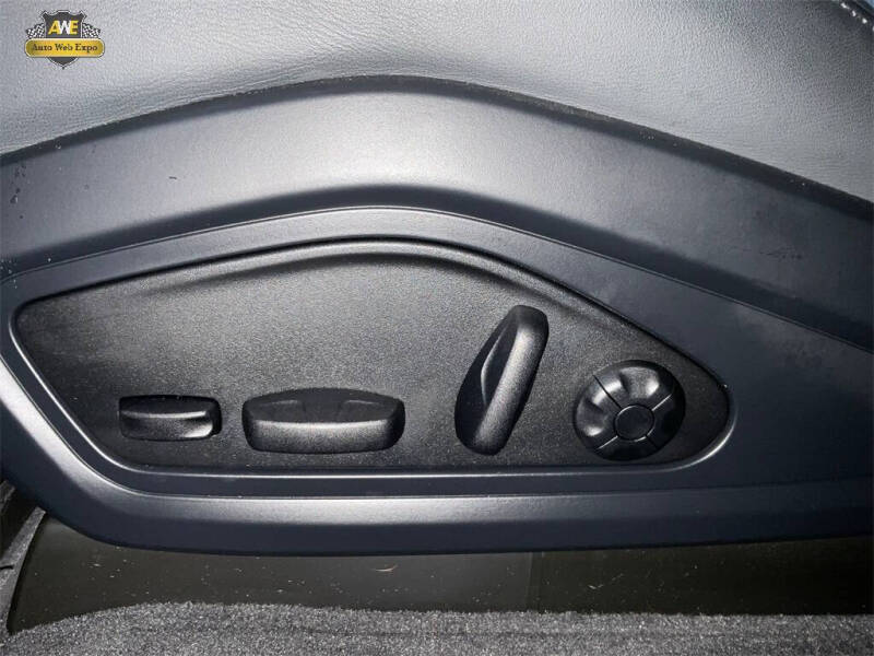 2023 Audi e-tron GT quattro Premium Plus