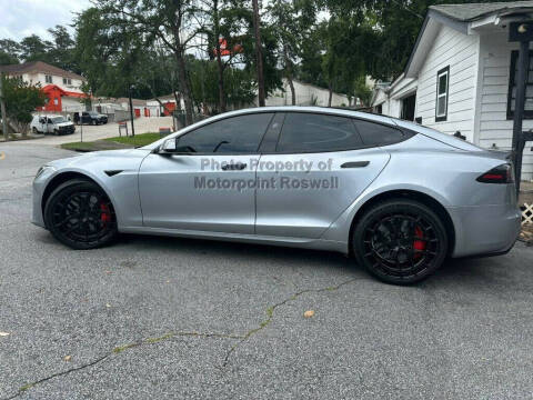2025 Tesla Model S Plaid