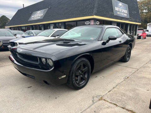 2009 Dodge Challenger for sale at Auto Space LLC in Norfolk VA
