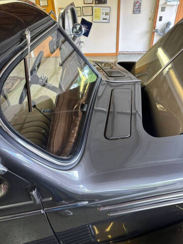 1937 Chrysler Airflow