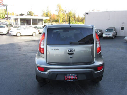 2013 Kia Soul +