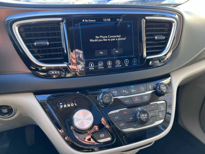 2018 Chrysler Pacifica Touring L Plus