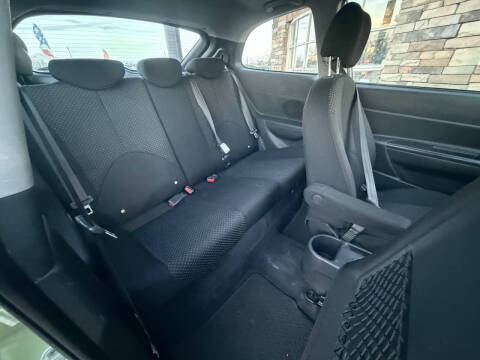 2009 Hyundai Accent SE