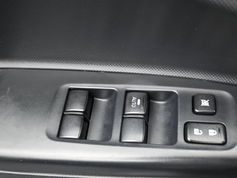 2023 Mitsubishi Mirage ES