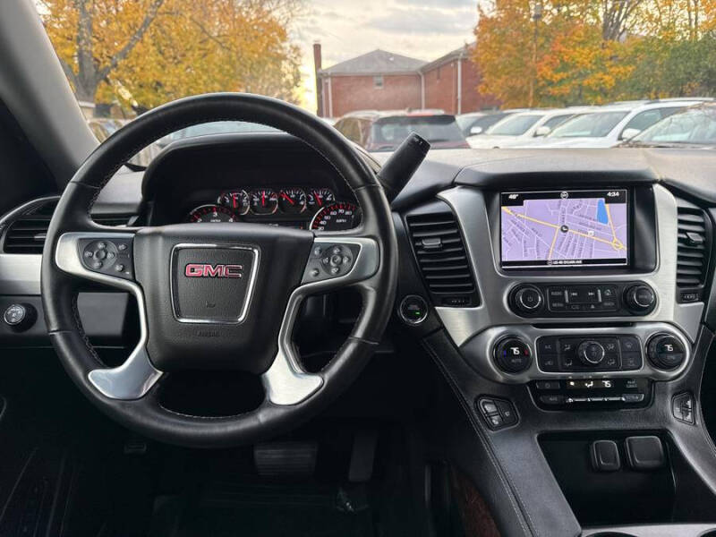 2016 GMC Yukon XL SLT