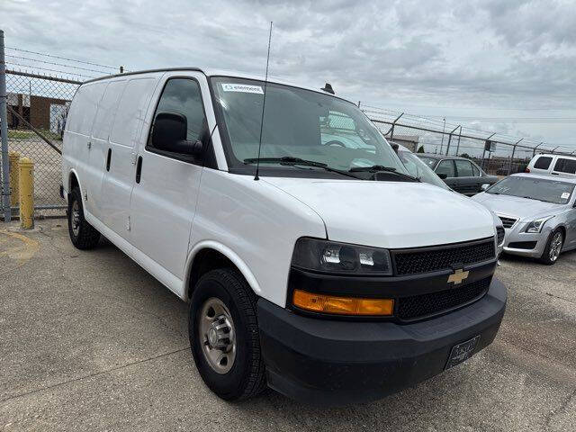 2021 Chevrolet Express 2500