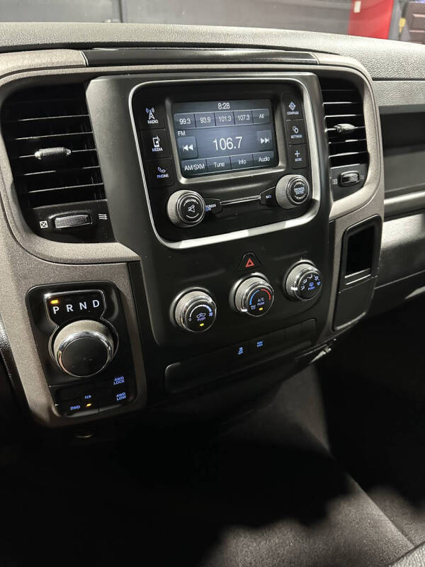 2016 RAM 1500 Express