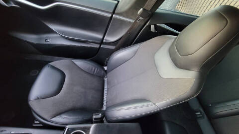 2016 Tesla Model S 75D