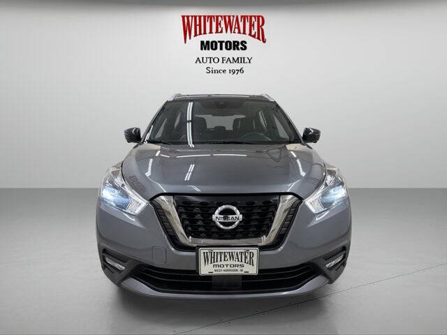 2020 Nissan Kicks SR