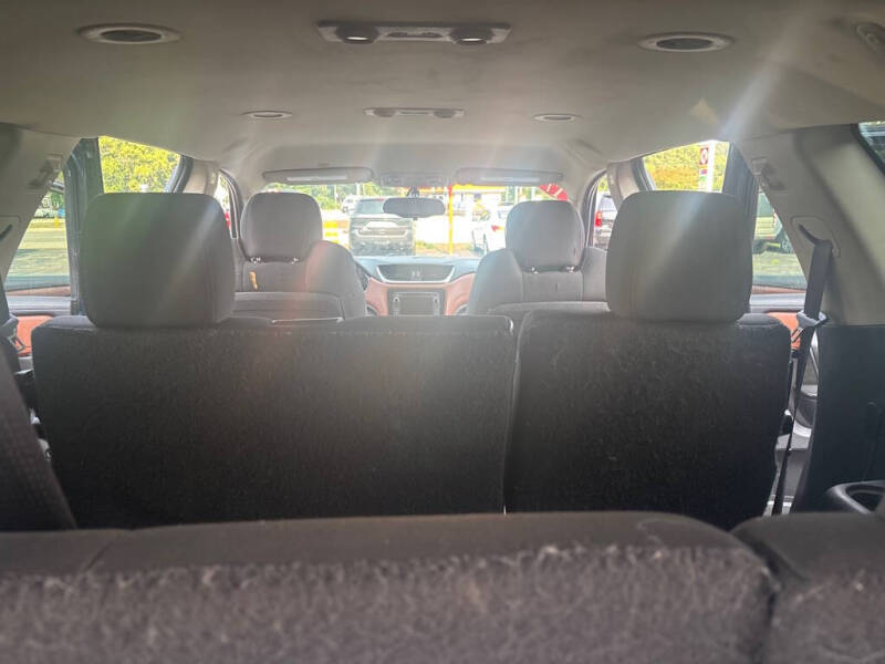 2017 Chevrolet Traverse LT