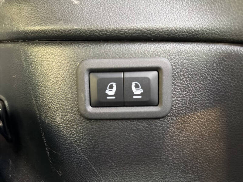 2023 Jeep Wagoneer L Series II