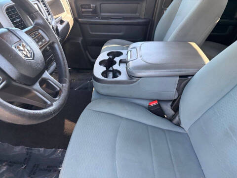 2017 RAM 1500 Express