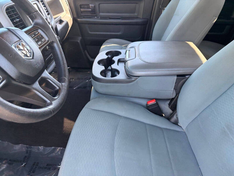 2017 RAM 1500 Express