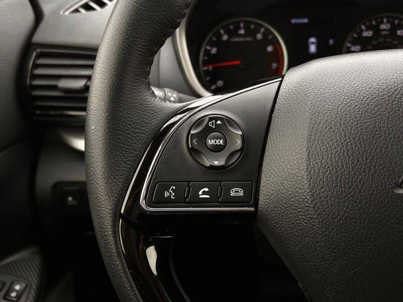 2025 Mitsubishi Eclipse Cross SE