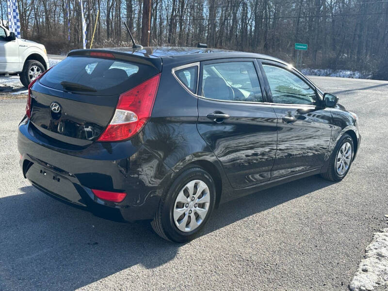 2017 Hyundai Accent SE