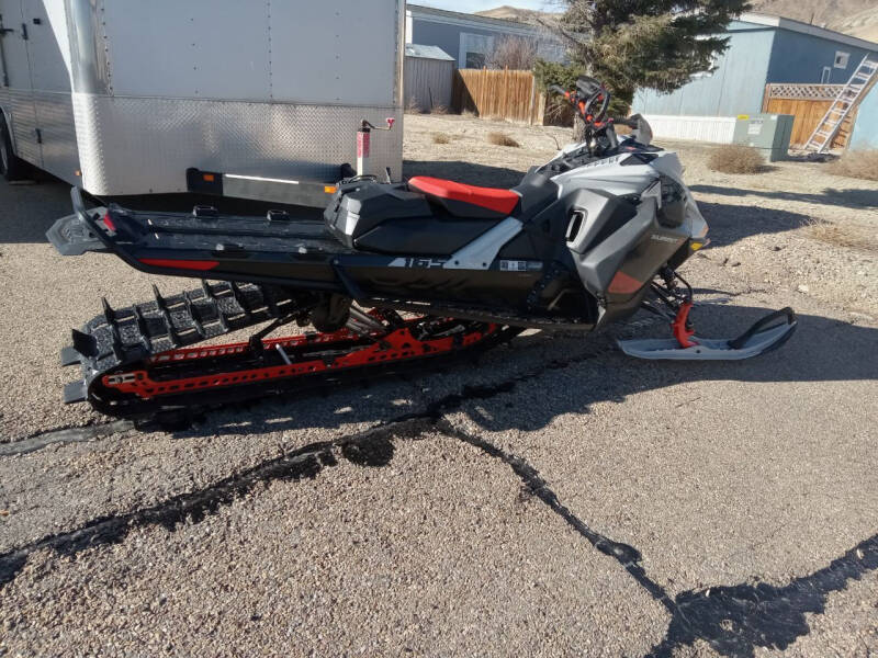 2021 Ski-Doo Summit Expert