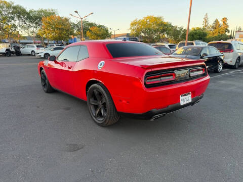 2017 Dodge Challenger R/T