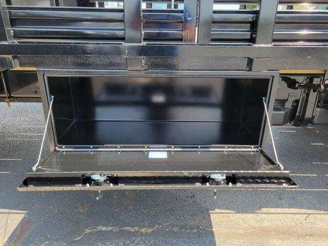 2023 Chevrolet Silverado 6500HD