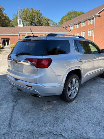 2017 GMC Acadia Denali