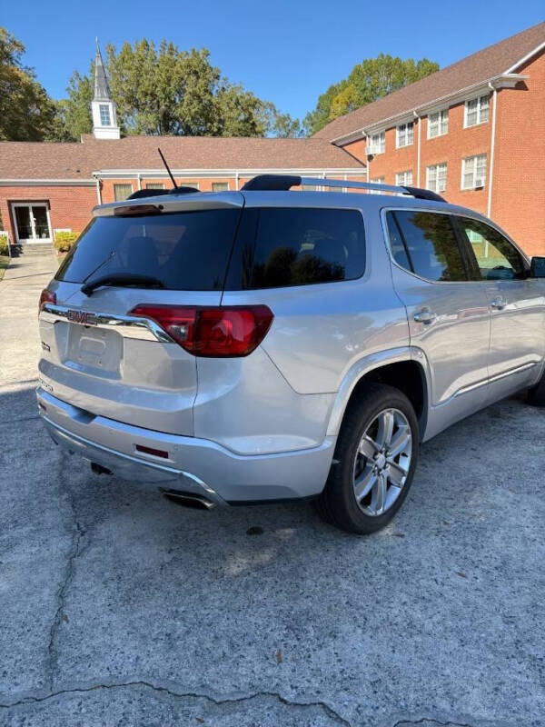 2017 GMC Acadia Denali