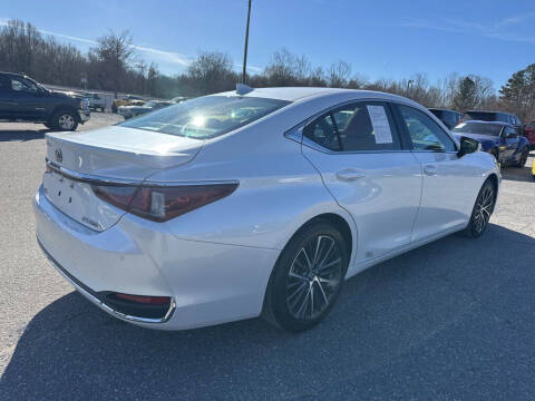 2023 Lexus ES 300h